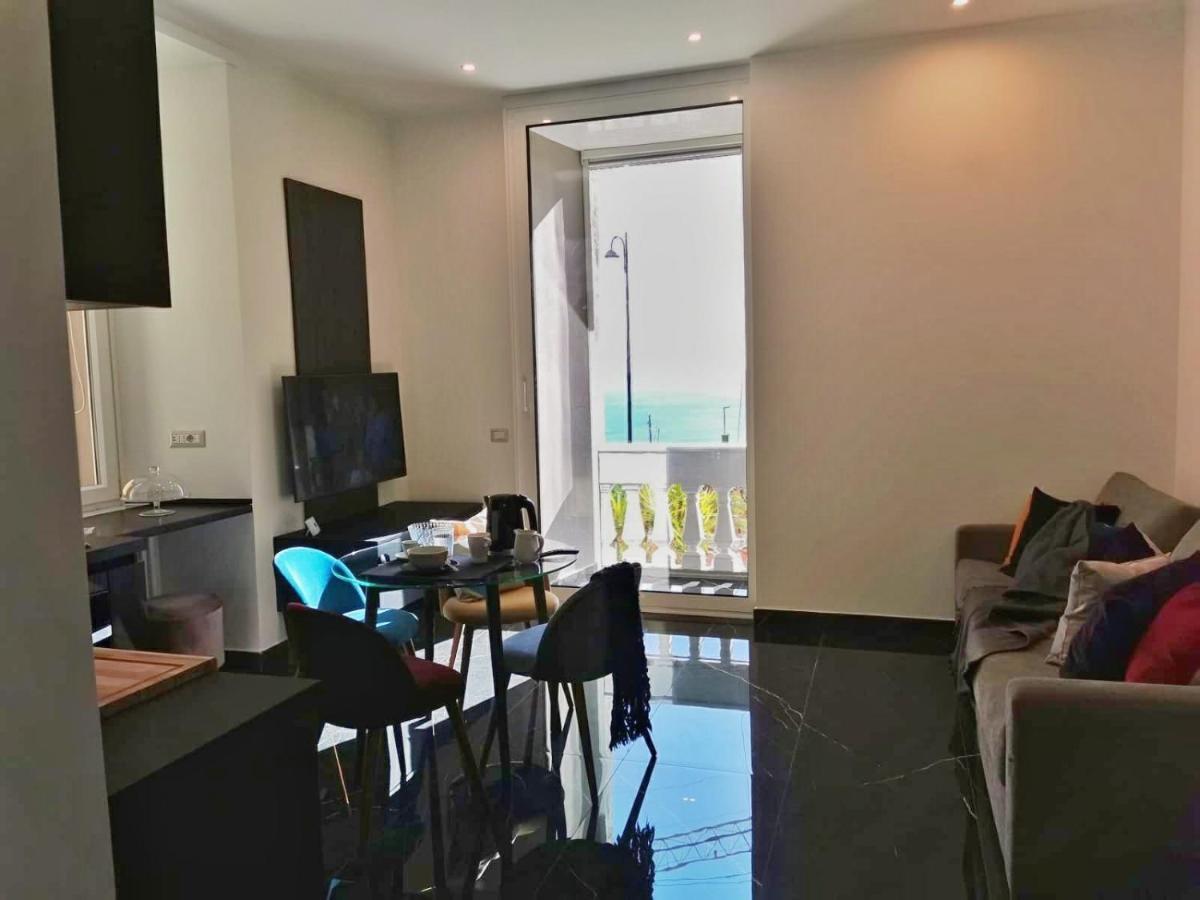Vomero Guest House نابولي المظهر الخارجي الصورة