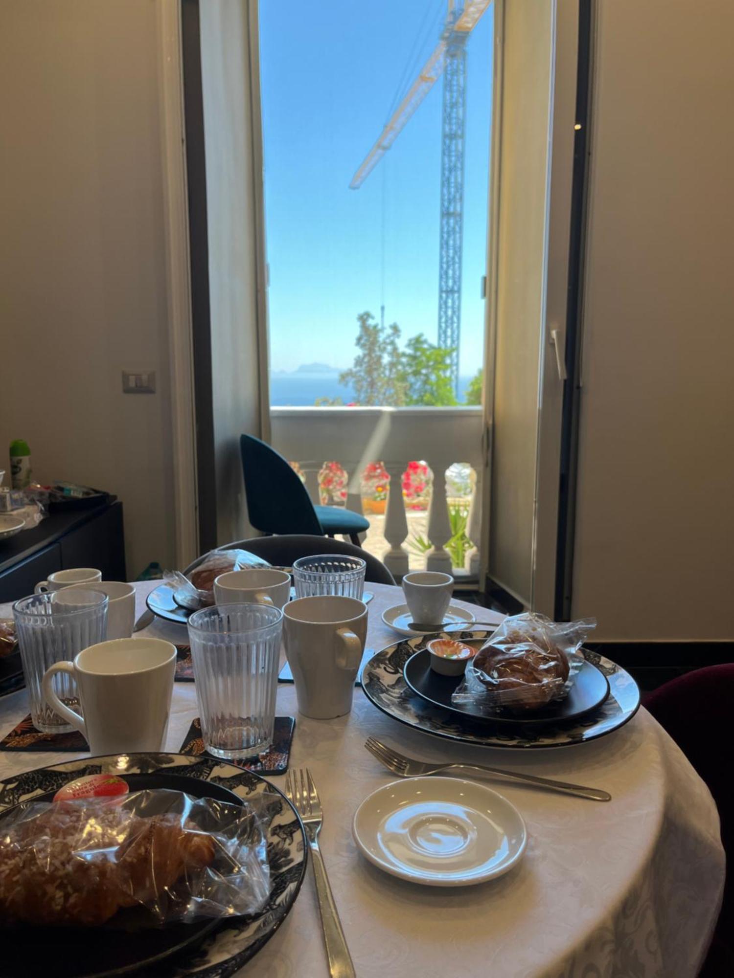 Vomero Guest House نابولي المظهر الخارجي الصورة