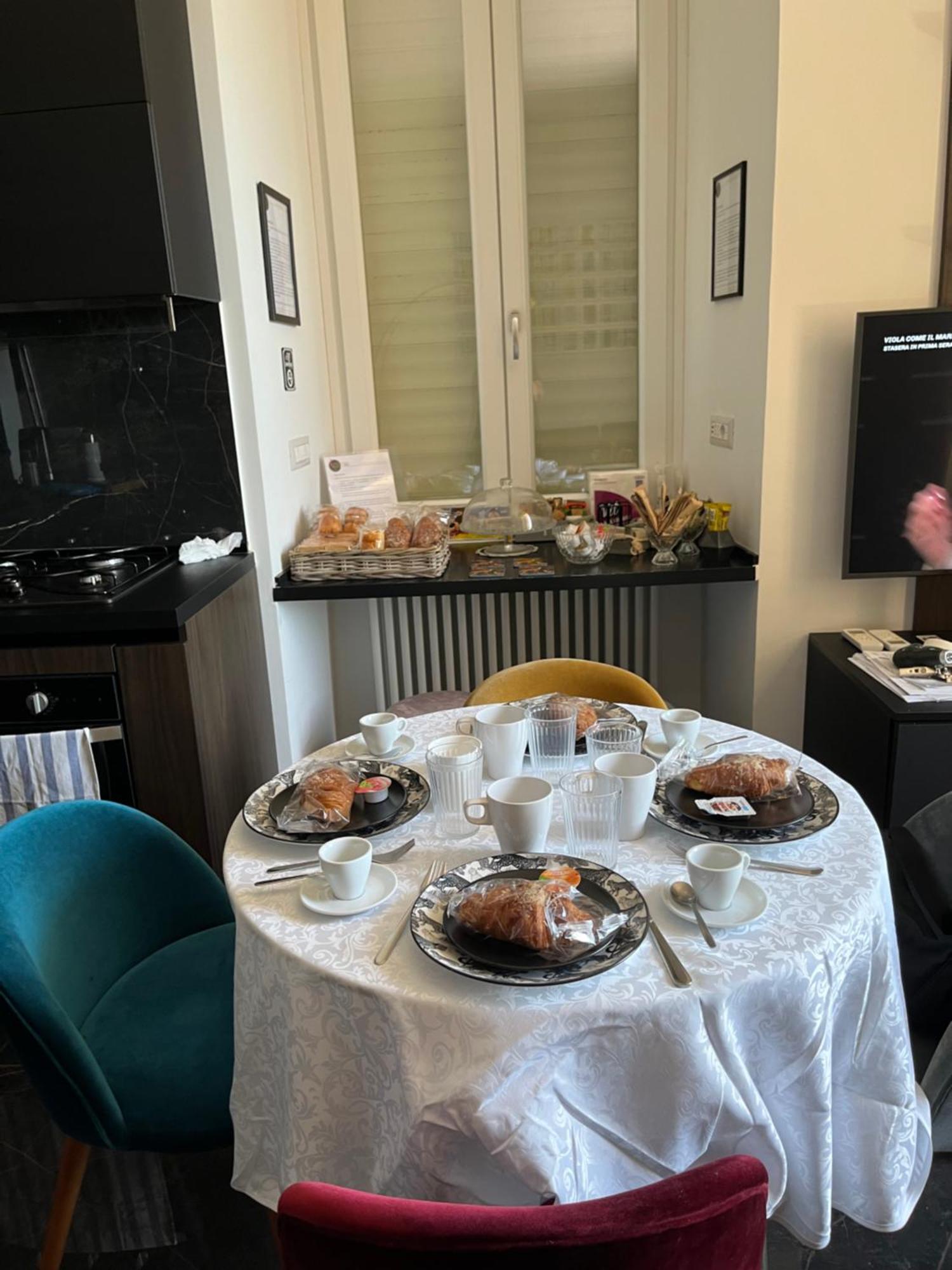 Vomero Guest House نابولي المظهر الخارجي الصورة